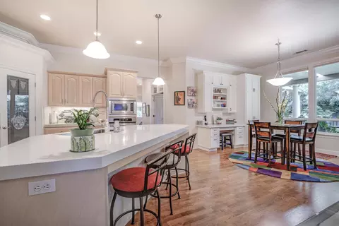 2675 Eel Dr, Redding, CA 96002 photo 10