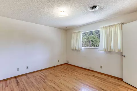 5840 Mountain View Dr, Redding, CA 96003 photo 18