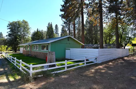 37055 Park Ave, Burney, CA 96013 photo 3