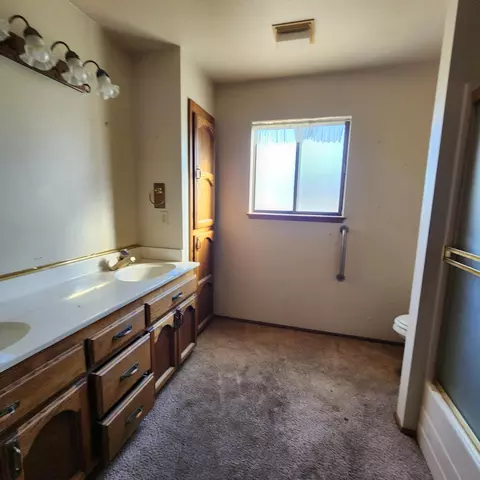 15091 Cloverdale Rd, Anderson, CA 96007 photo 11