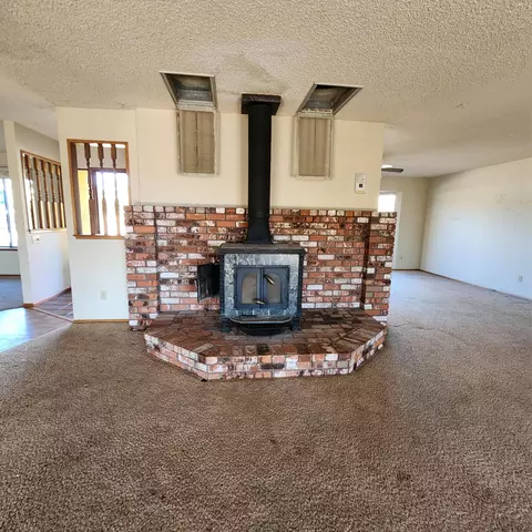 15091 Cloverdale Rd, Anderson, CA 96007 photo 16