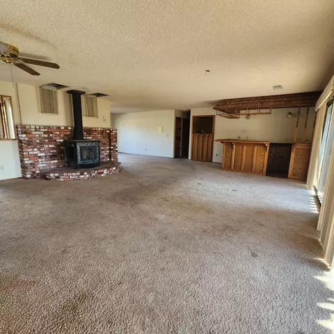 15091 Cloverdale Rd, Anderson, CA 96007 photo 17