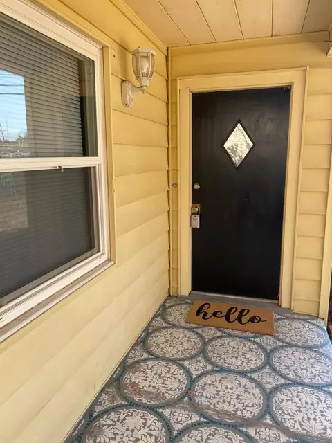 1410 Miller Way, Red Bluff, CA 96080 photo 1