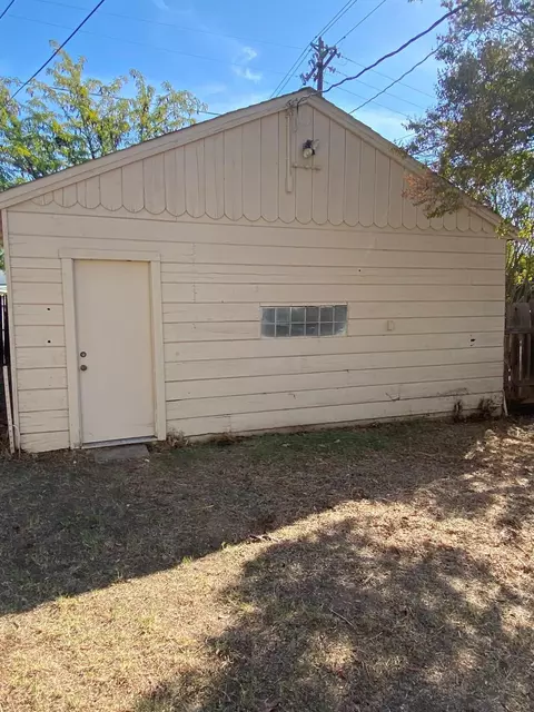 1410 Miller Way, Red Bluff, CA 96080 photo 21