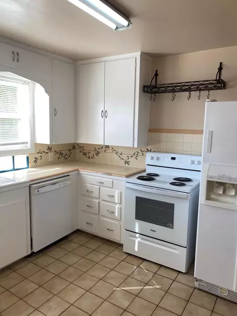 1410 Miller Way, Red Bluff, CA 96080 photo 14