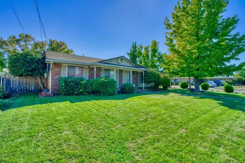 1139 Denton Way, Redding, CA 96002 photo 16