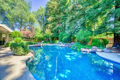 4353 Saratoga Dr, Redding, CA 96002 photo 38
