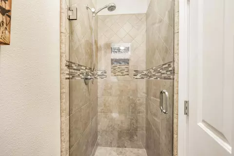 4353 Saratoga Dr, Redding, CA 96002 photo 31
