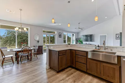 5595 Janine Way, Corning, CA 96021 photo 22