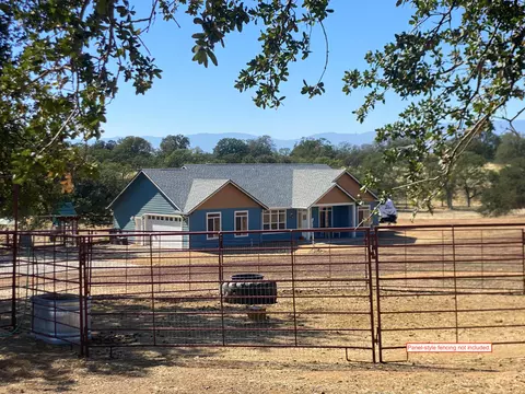 5595 Janine Way, Corning, CA 96021 photo 10