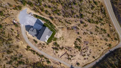 15798 Scruffy Dr, Redding, CA 96001 photo 1