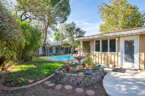 3445 Sunset Dr, Redding, CA 96001 photo 32