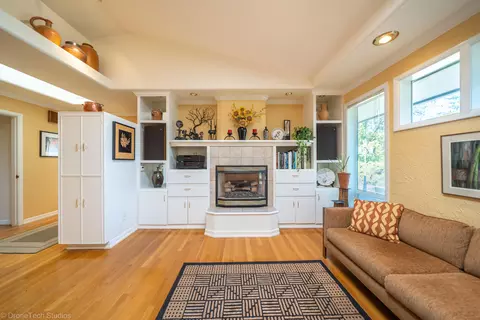 3445 Sunset Dr, Redding, CA 96001 photo 11