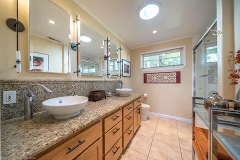 3445 Sunset Dr, Redding, CA 96001 photo 24