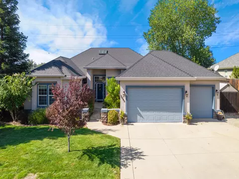 3668 Deuce Way, Redding, CA 96002 photo 1