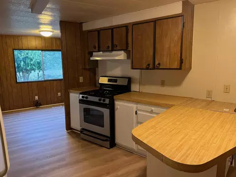 60 Dawn Dr, Red Bluff, CA 96080 photo 9