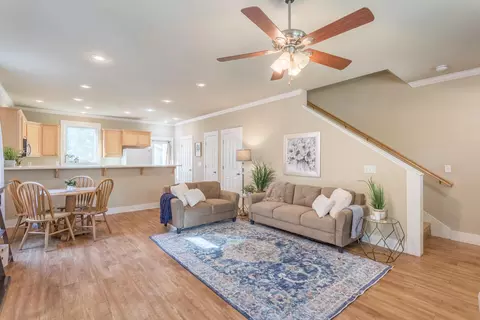 871 Kite Ln, Redding, CA 96001 photo 5