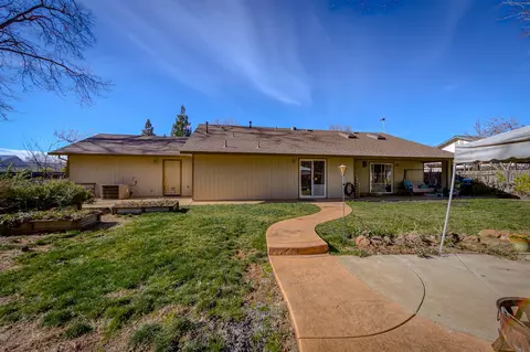 1990 Chiella Ln, Redding, CA 96002 photo 25