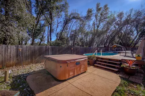 1990 Chiella Ln, Redding, CA 96002 photo 24