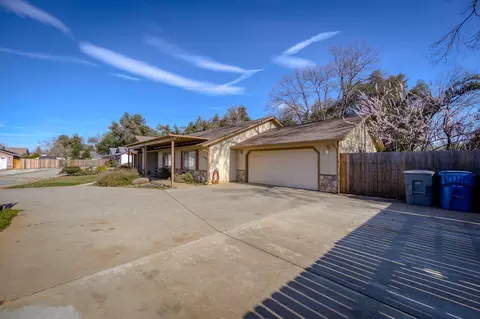 1990 Chiella Ln, Redding, CA 96002 photo 16