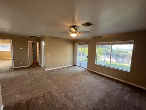 1392 Whistling Dr, Redding, CA 96003 photo 9