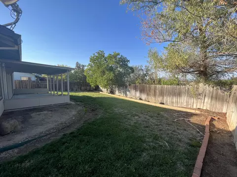 1392 Whistling Dr, Redding, CA 96003 photo 15
