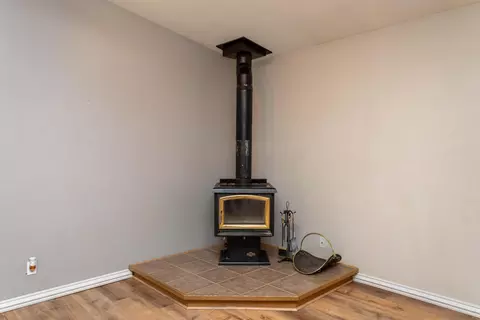 370 Springer Dr, Redding, CA 96003 photo 6