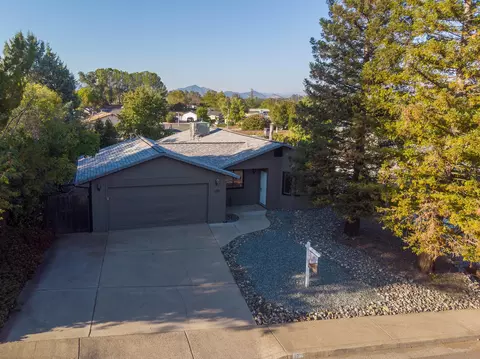 370 Springer Dr, Redding, CA 96003 photo 27