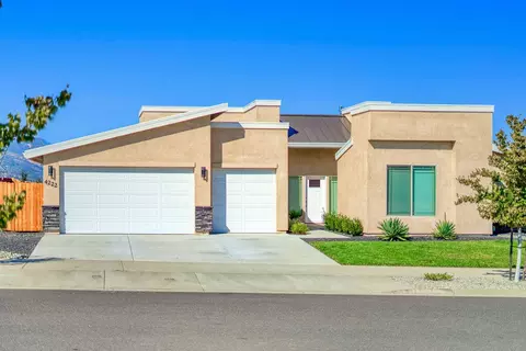 4222 Haleakala Ave, Redding, CA 96001 photo 1