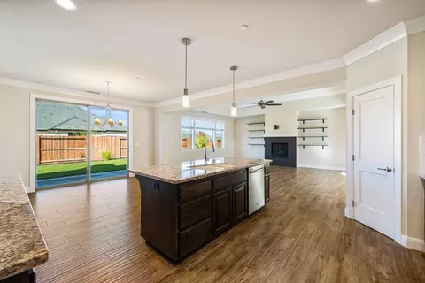 4222 Haleakala Ave, Redding, CA 96001 photo 16