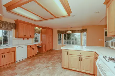 2169 Edinburgh Way, Redding, CA 96003 photo 28