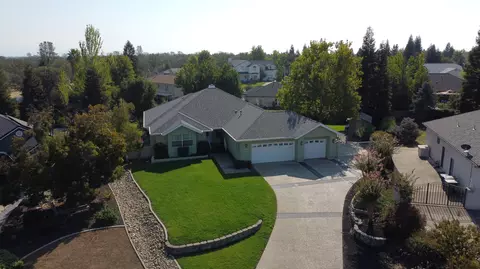 2169 Edinburgh Way, Redding, CA 96003 photo 3