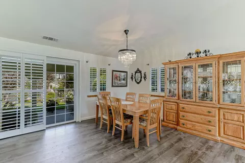 19360 Lexington Ln, Redding, CA 96003 photo 5