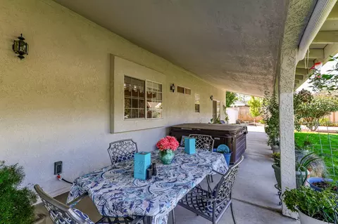 19360 Lexington Ln, Redding, CA 96003 photo 32