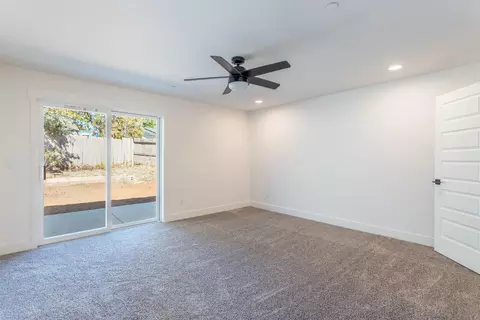 2550 Avola St, Redding, CA 96002 photo 9