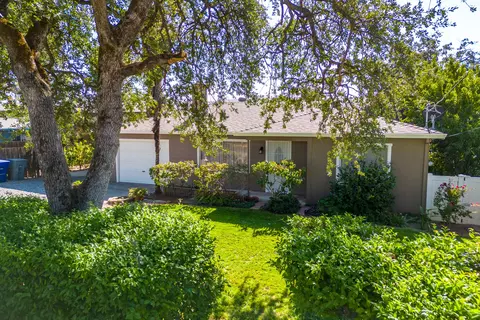 555 Markwood Dr, Redding, CA 96002 photo 23