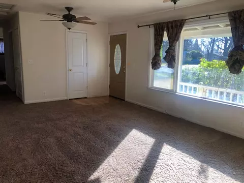 375 2nd St, Tehama, CA 96090 photo 4