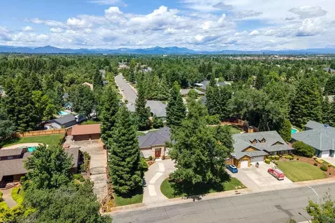 2560 Templeton Dr, Redding, CA 96002 photo 50