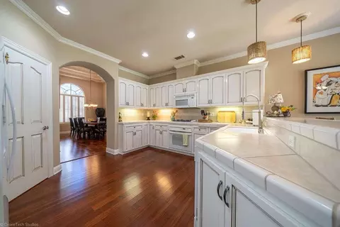 2560 Templeton Dr, Redding, CA 96002 photo 12