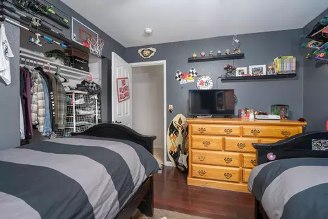 11437 Wales Dr, Redding, CA 96003 photo 25