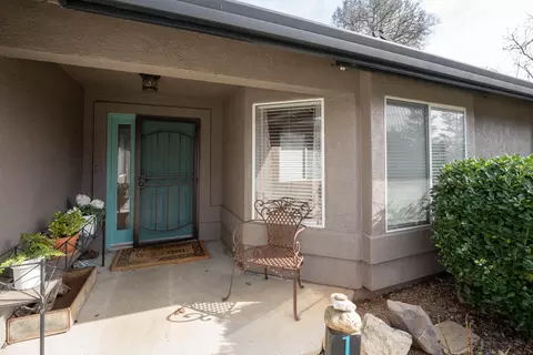 11437 Wales Dr, Redding, CA 96003 photo 7
