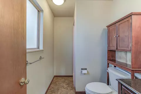 14914 Wonderland Blvd, Redding, CA 96003 photo 24