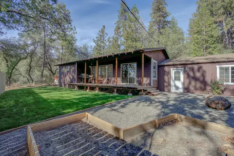14914 Wonderland Blvd, Redding, CA 96003 photo 4