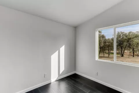 10097 Abernathy Ln, Redding, CA 96003 photo 24