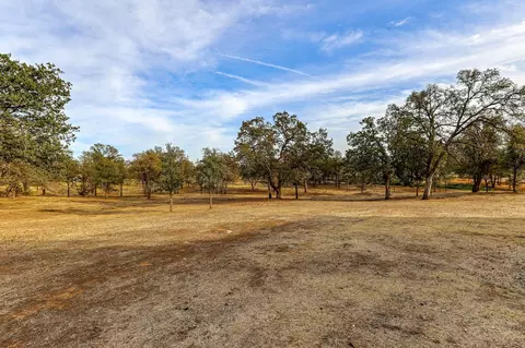 10097 Abernathy Ln, Redding, CA 96003 photo 31