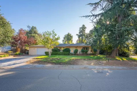3773 Ricardo Ave, Redding, CA 96002 photo 4