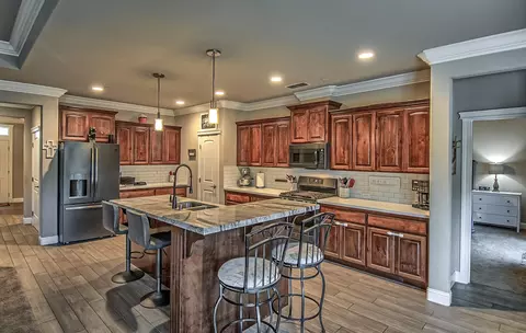 3378 Lemurian Rd, Redding, CA 96002 photo 7