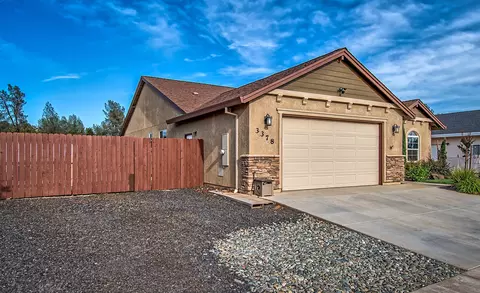 3378 Lemurian Rd, Redding, CA 96002 photo 4