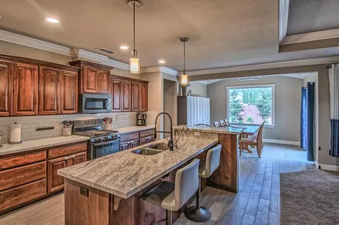 3378 Lemurian Rd, Redding, CA 96002 photo 5
