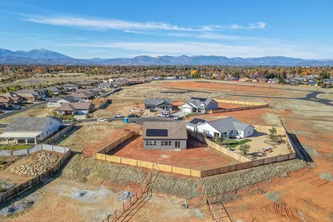 3063 Spencer Trl, Redding, CA 96002 photo 30